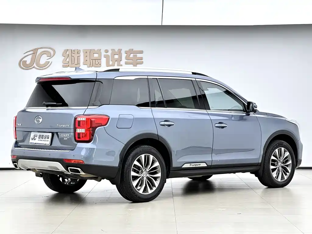 GAC Trumpchi GS8 320 T 2 WD Luxury Connected (7-seat)