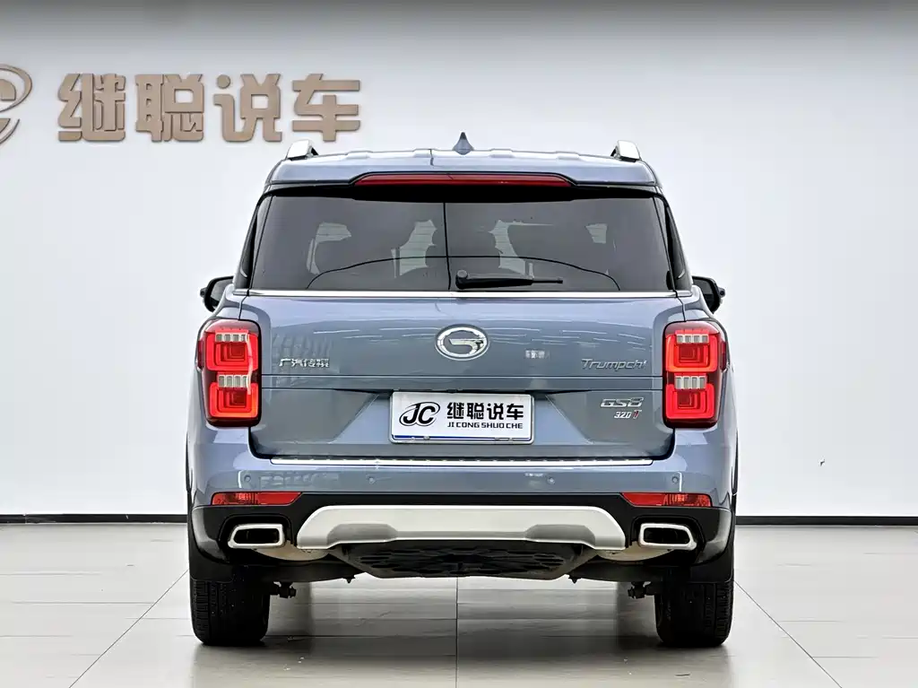 GAC Trumpchi GS8 320 T 2 WD Luxury Connected (7-seat)
