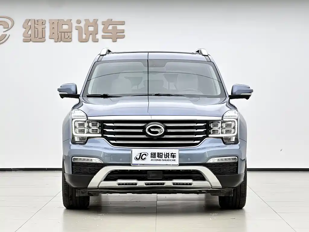 GAC Trumpchi GS8 320 T 2 WD Luxury Connected (7-seat)