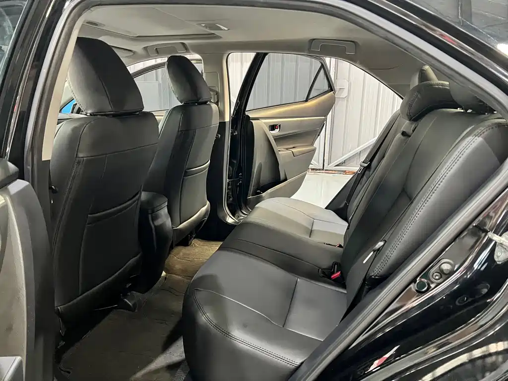 Levin Facelift 185 T CVT Elite CN-V