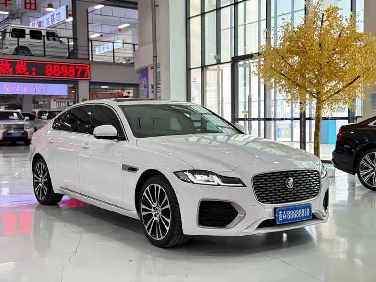 Jaguar XFL 2.0 T P250 2 WD Premium Luxury