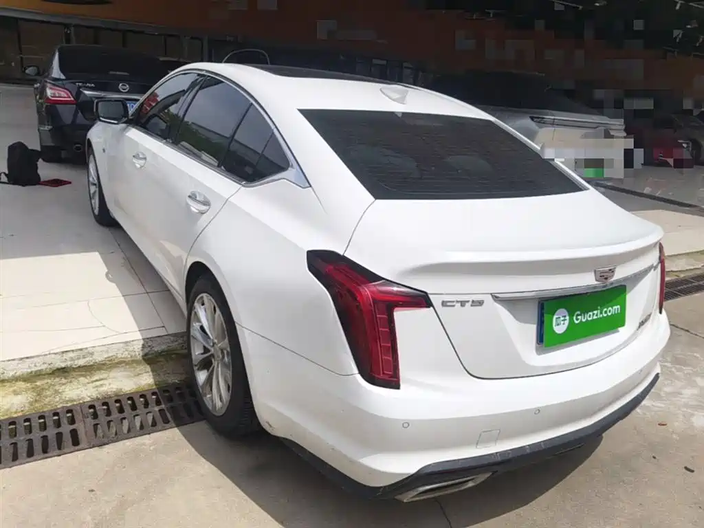 Cadillac CT5 28 T Luxury (Standard)