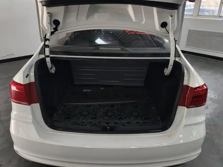 Santana 1.4 L Manual Style