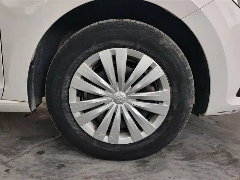 Santana 1.4 L Manual Style
