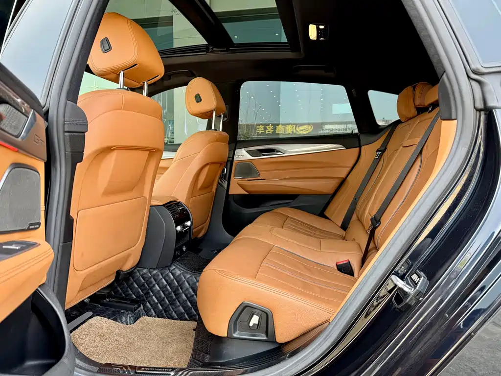 BMW 6 Series GT 630 i M Sport Package
