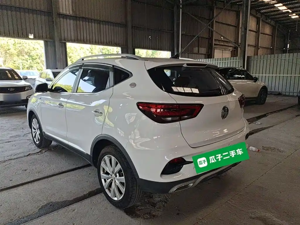 MG ZS 180 DVVT Auto Lite