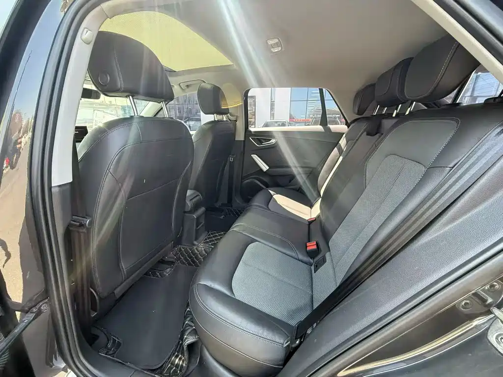Audi Q2 L 35 TFSI Fashion Elegant CN-VI