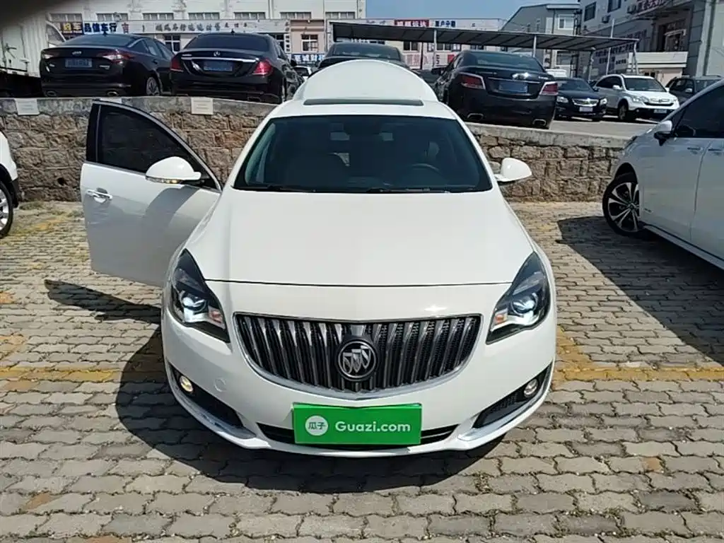Regal 2.0 L Elite Fashion