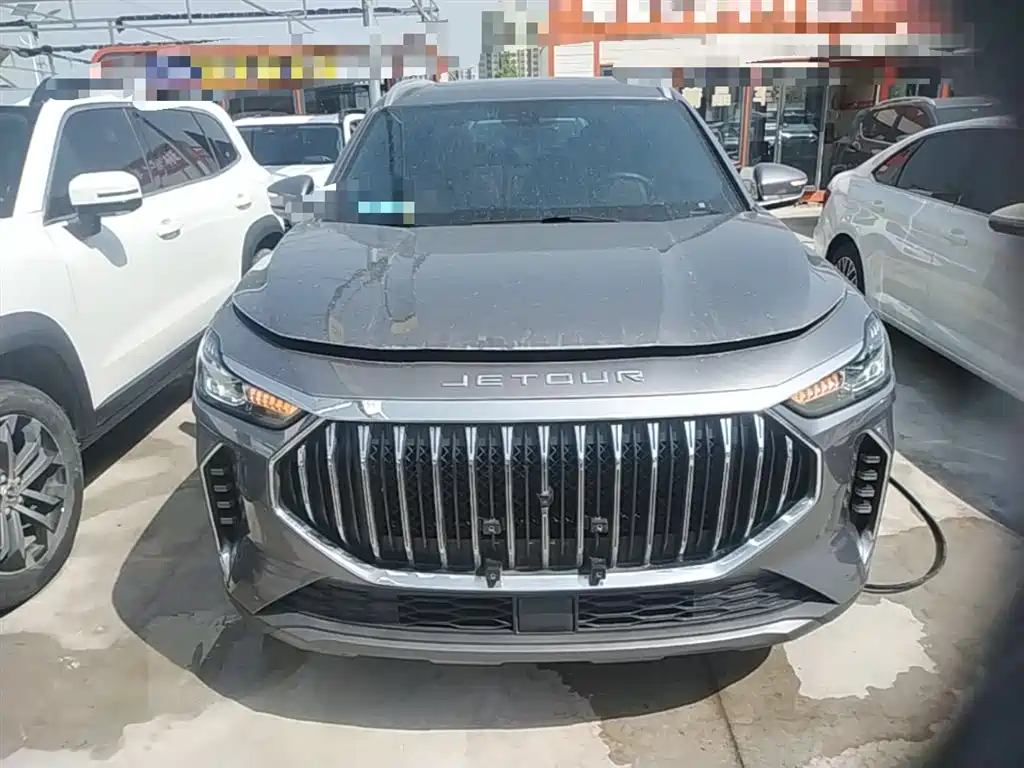 Jetour X70 PLUS 1.5 T DCT Brave PLUS 5-seat