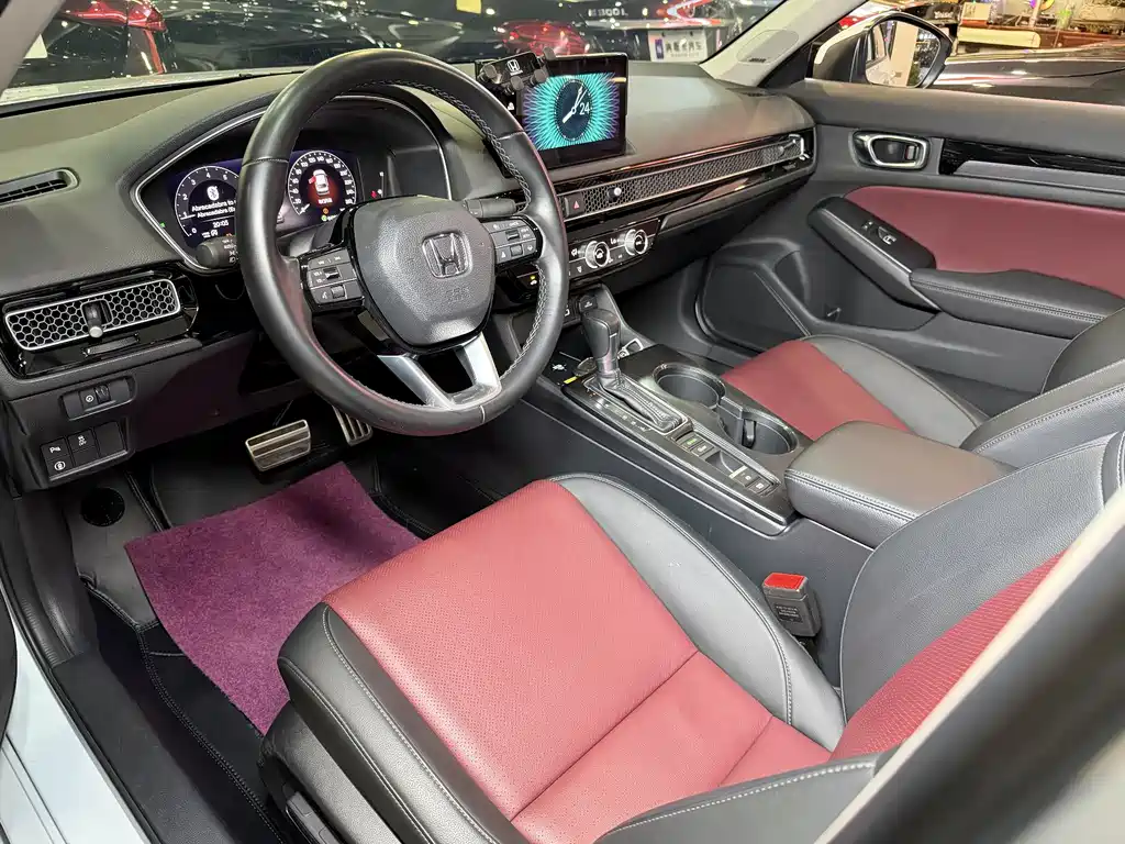 Integra 240 TURBO CVT Premium