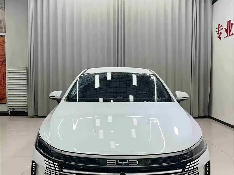 BYD Destroyer 05 Glory DM-i 55 KM Luxury
