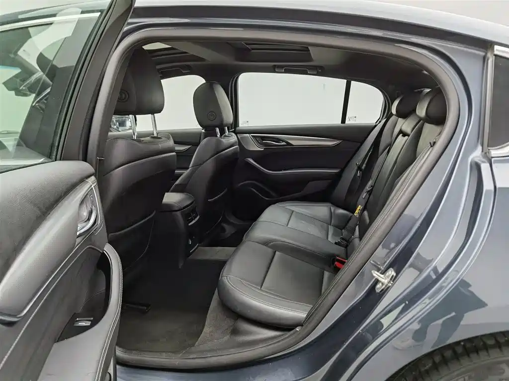 Cadillac CT5 28 T Luxury