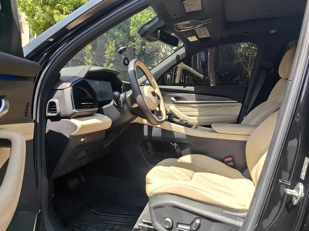 Xingyue L Oriental Shine 2.0 TD Auto Star Embrace