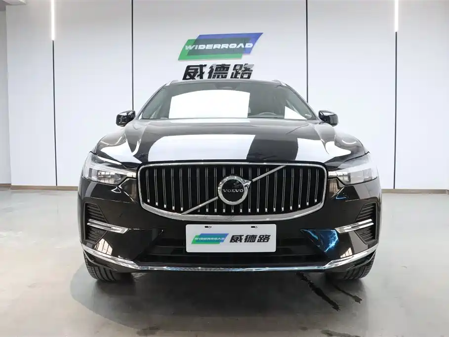 Volvo XC60 B5 4 WD Smart Vision Luxury