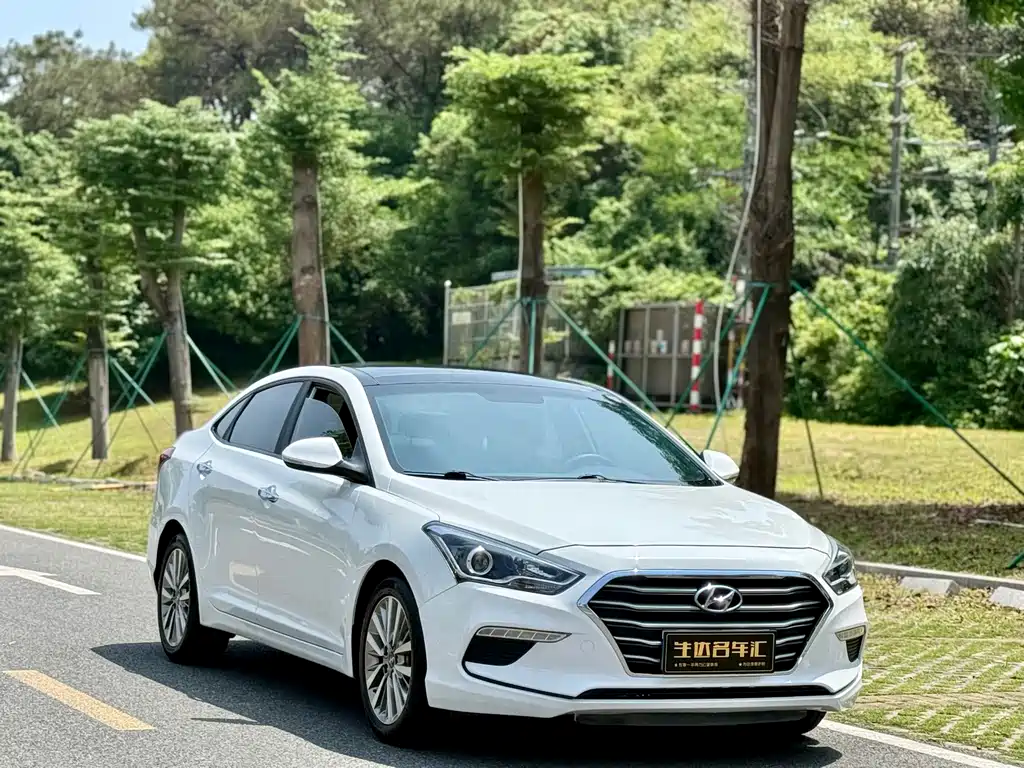 Mistra 1.8 L Auto Intelligent GLS CN-V