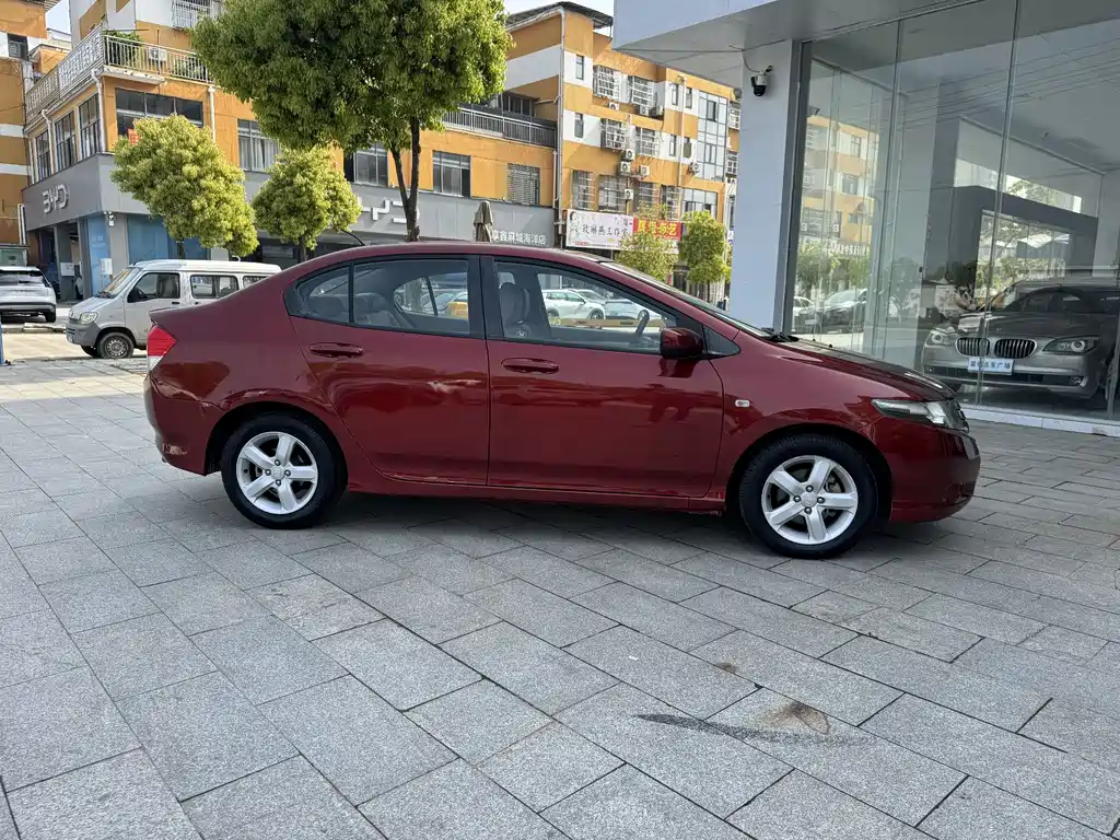 City Classic 1.5 L Auto Elite Taste Premium