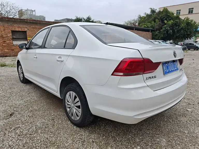 Volkswagen Santana 1.6 L Auto Style