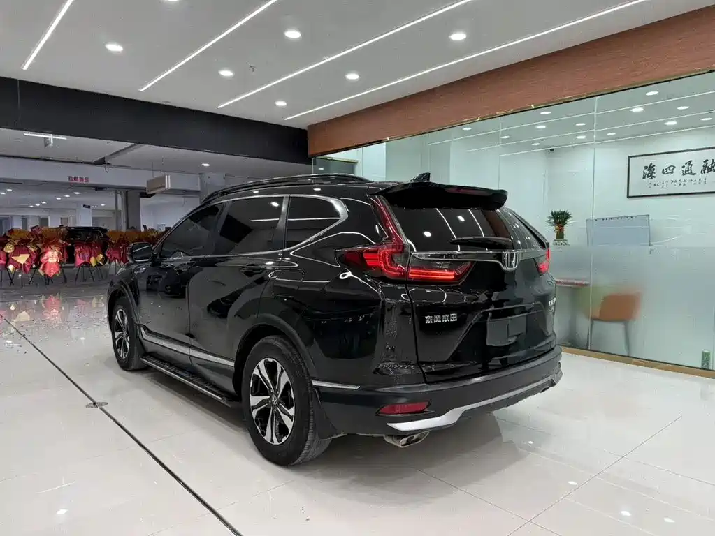 Honda CR-V 240 TURBO CVT 2 WD Style