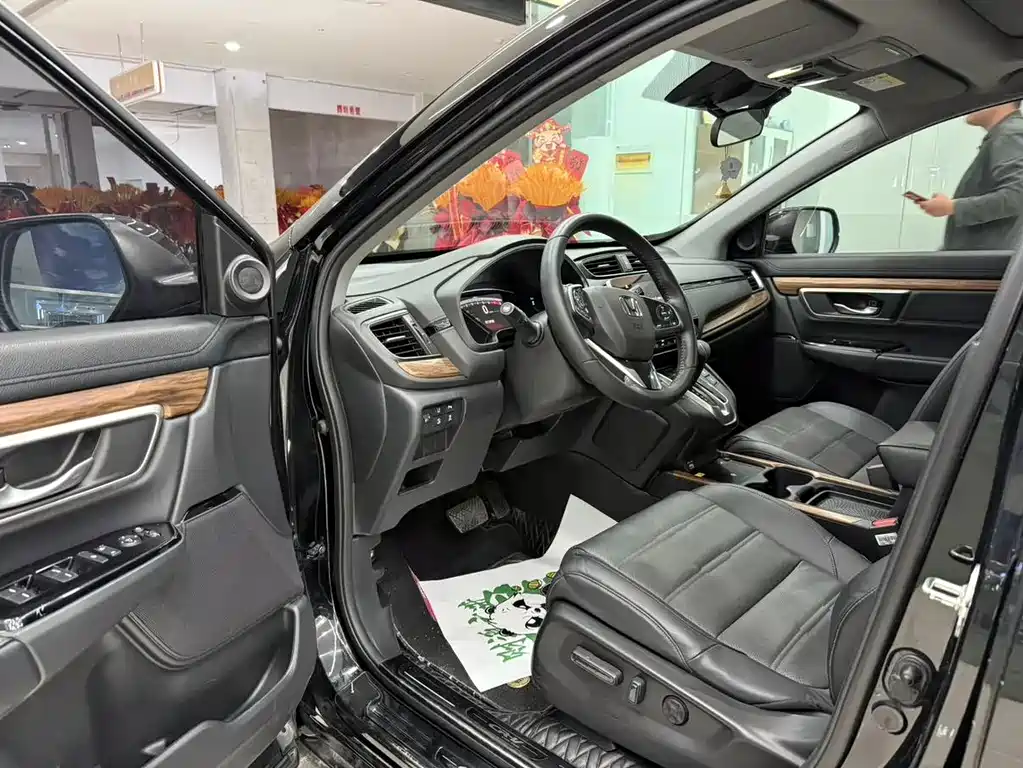 Honda CR-V 240 TURBO CVT 2 WD Style