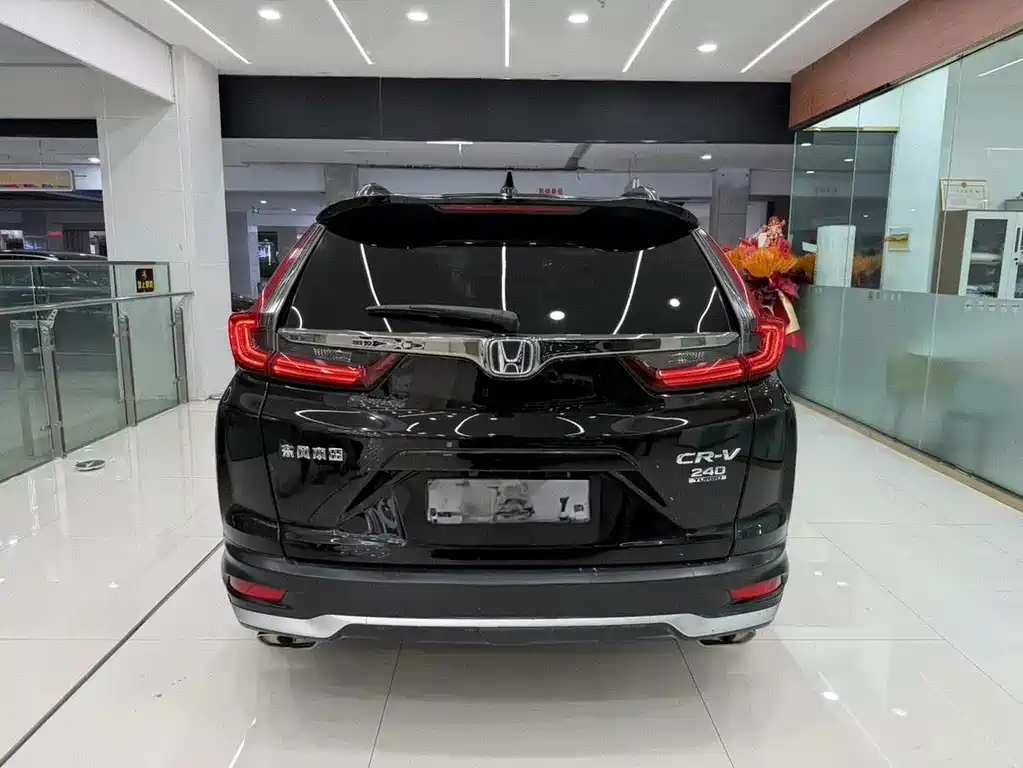 Honda CR-V 240 TURBO CVT 2 WD Style
