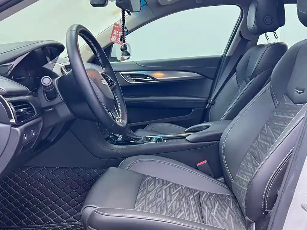 Cadillac ATS-L 28 T Fashion