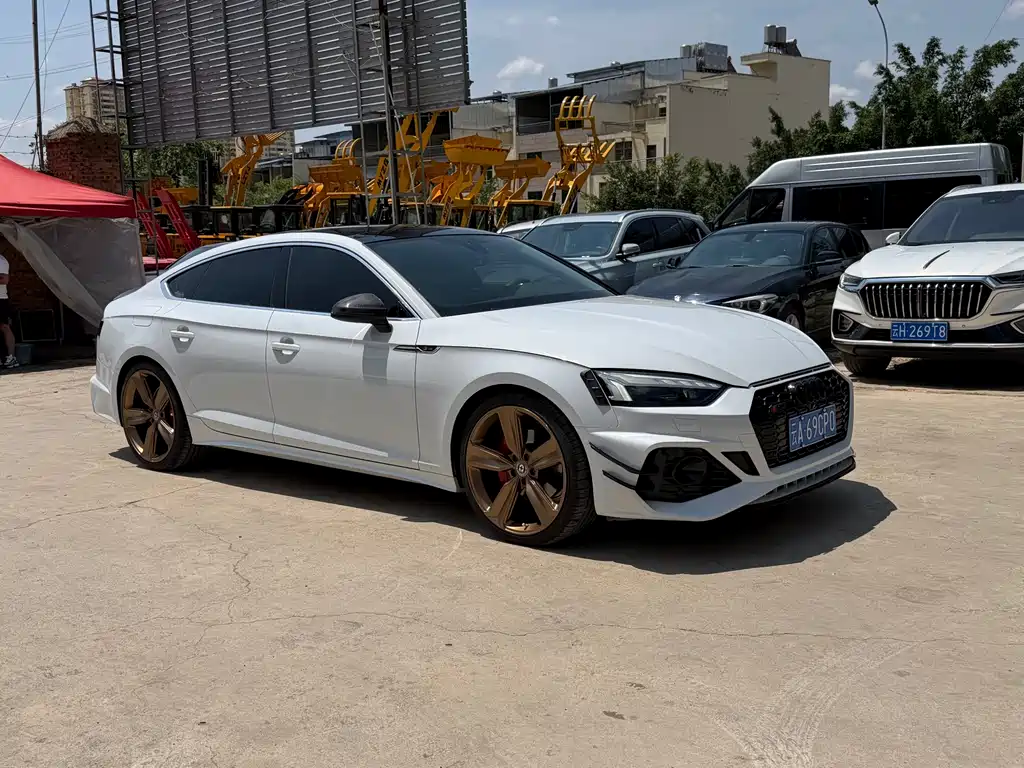 Audi A5 (Import) 奥迪A5进口 2025款 Sportback 典藏版 40 TFSI 时尚动感型