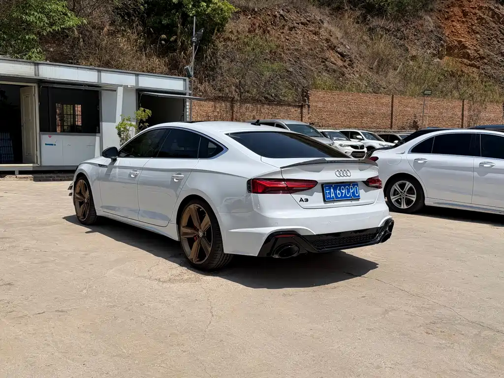 Audi A5 (Import) 奥迪A5进口 2025款 Sportback 典藏版 40 TFSI 时尚动感型