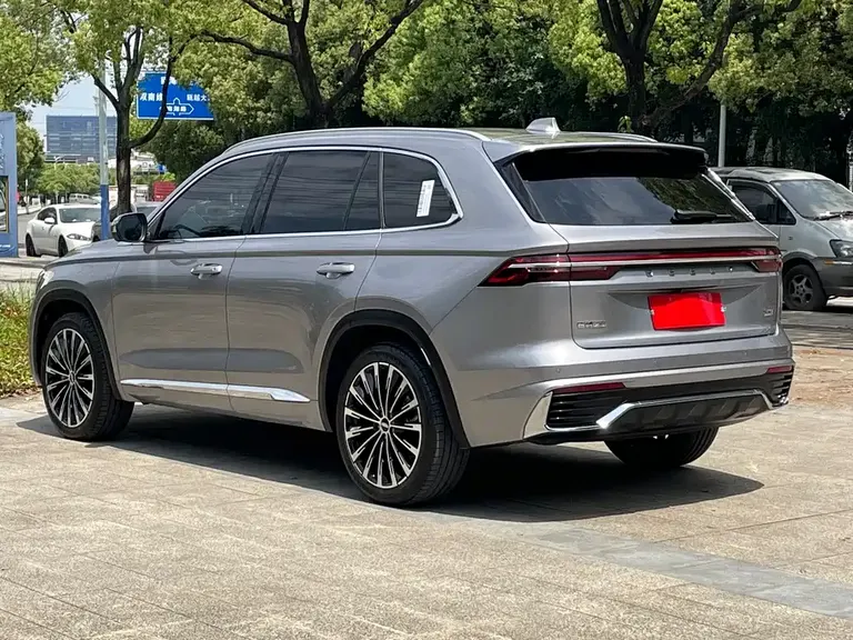 Geely Xingyue L Oriental Shine 2.0 TD Auto Star Embrace