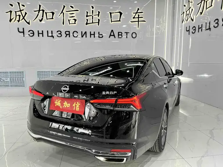 Nissan Teana 2.0 L XL-Upr Enjoyment