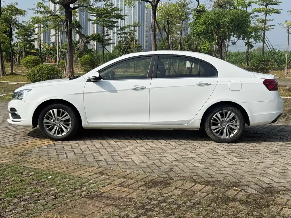 Emgrand 1.5 L Manual Upward Connected