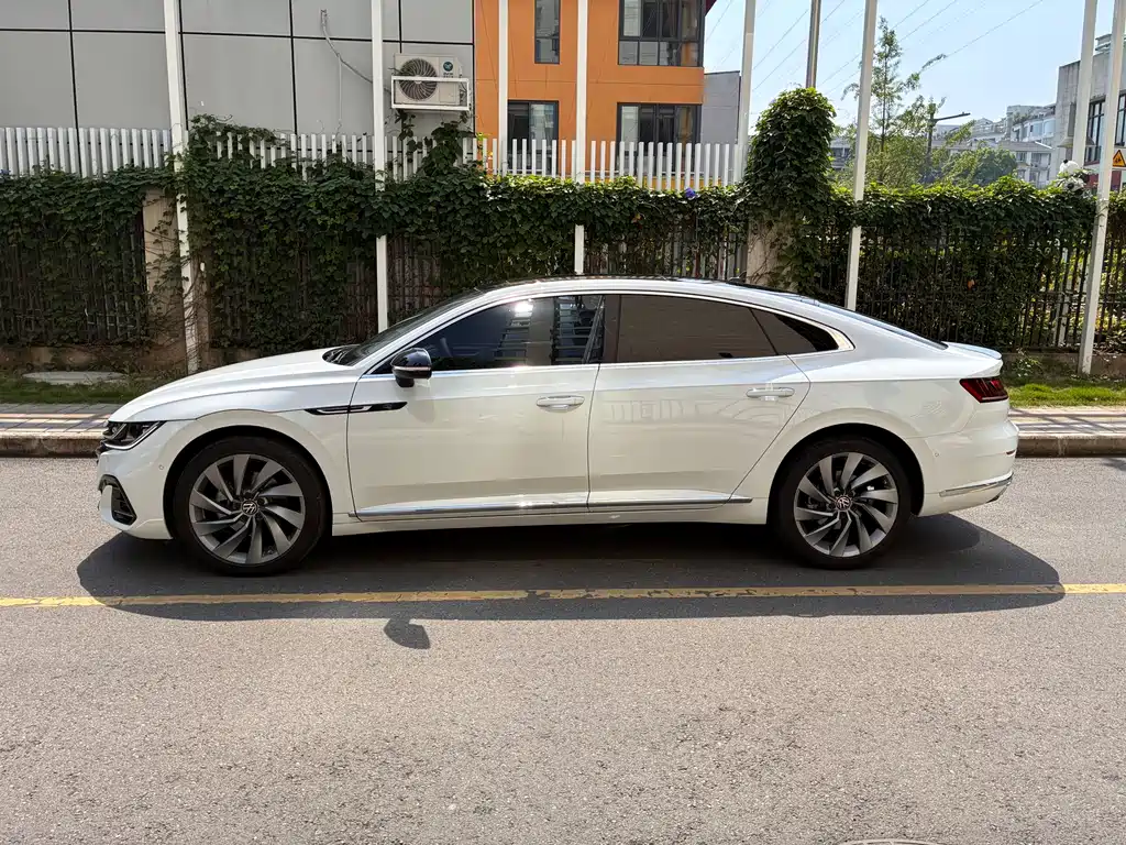 VW CC 380 TSI Dazzling