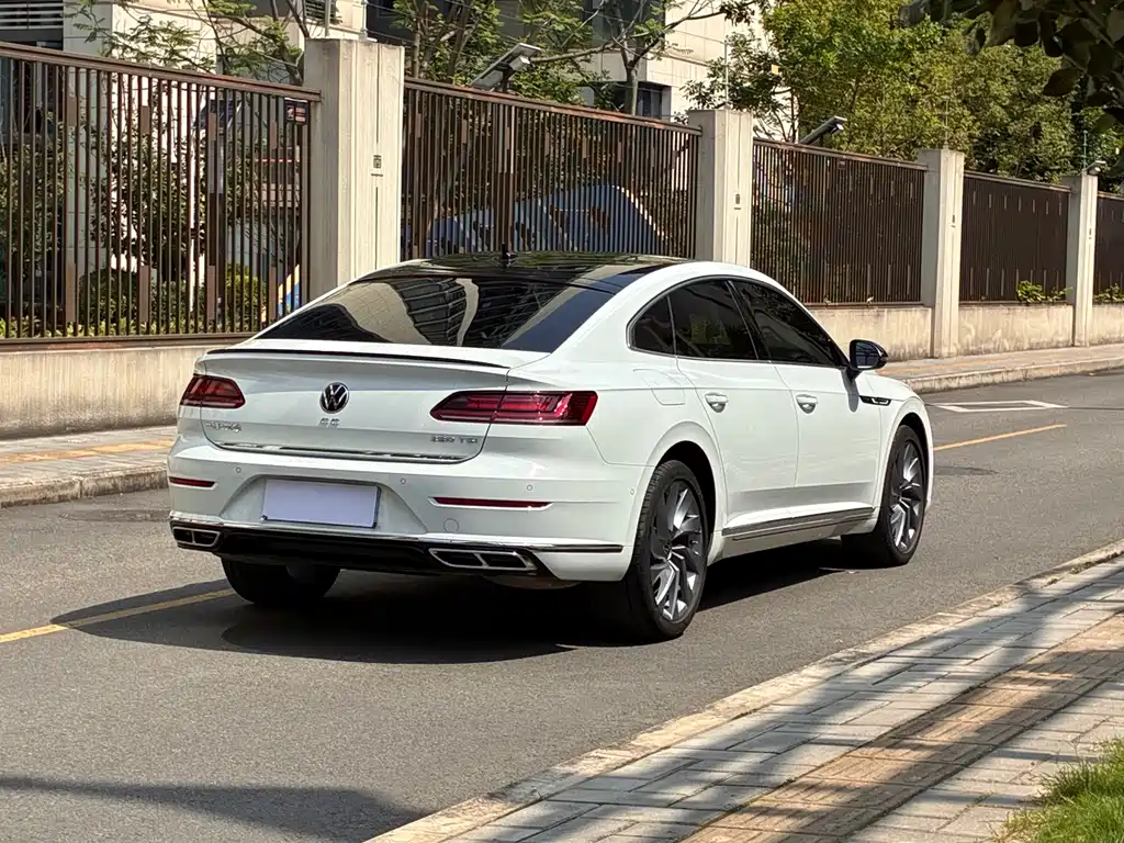 VW CC 380 TSI Dazzling