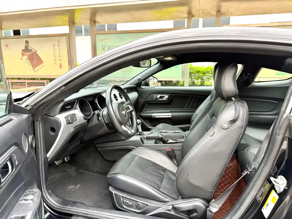 Mustang 2.3 T Performance