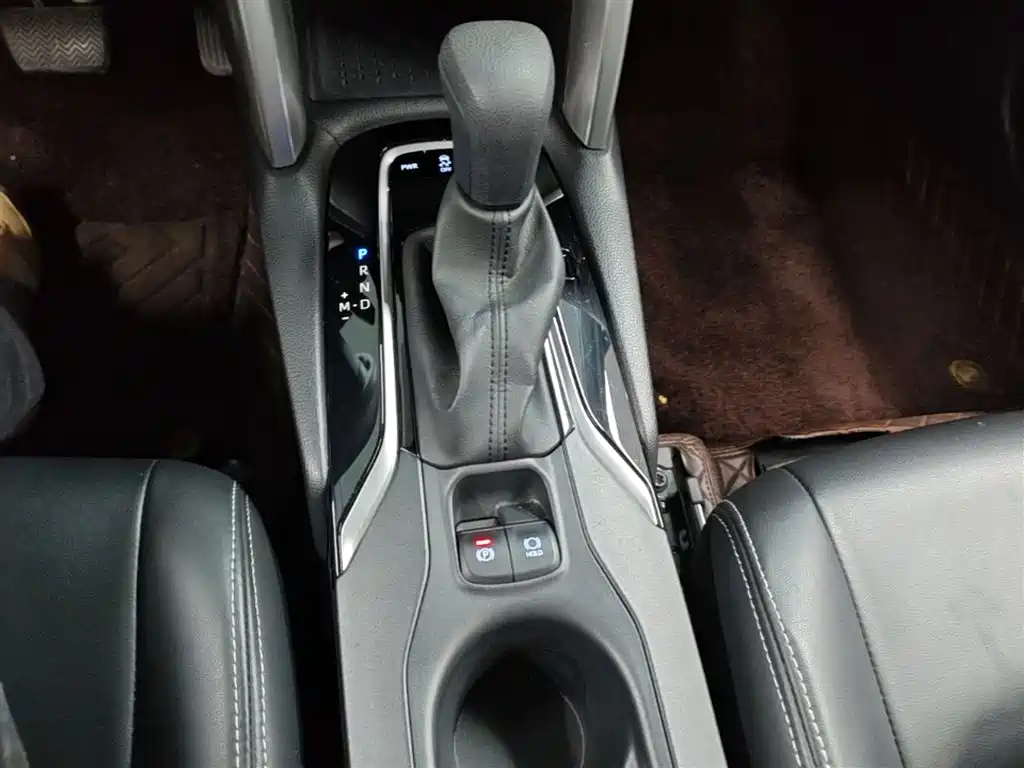 Corolla Cross 2.0 L Pioneer