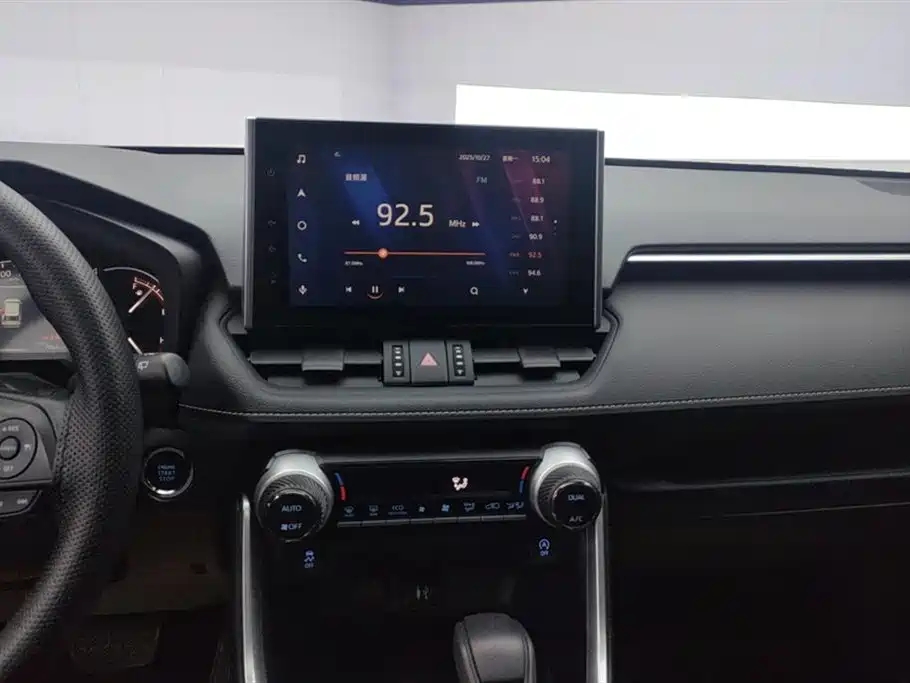 RAV4 2.0 L CVT 2 WD Style Plus
