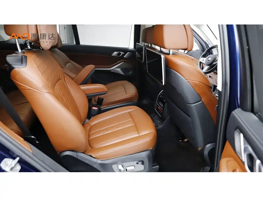 BMW X7 宝马X7/40 i/3.0 T/22款/xDrive 行政型M运动套装