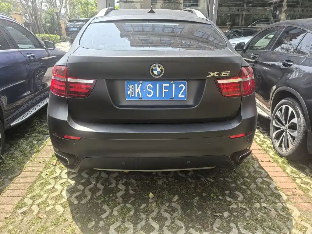 BMW X6 xDrive35 i