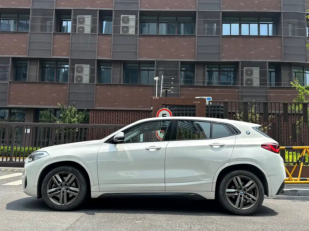 BMW X2 Facelift sDrive25 i M Sport Package
