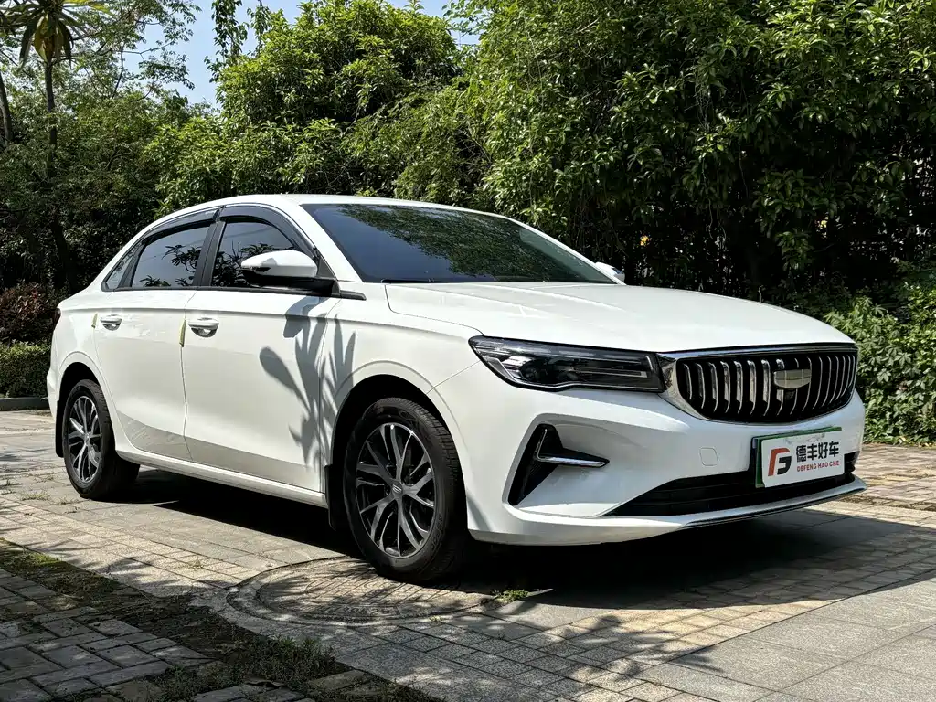 Emgrand 4 th Gen 1.5 L CVT Dragon