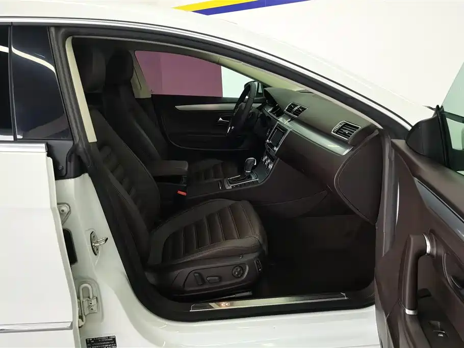 VW CC 一汽-大众CC 2016款 300 TSI 25周年纪念版