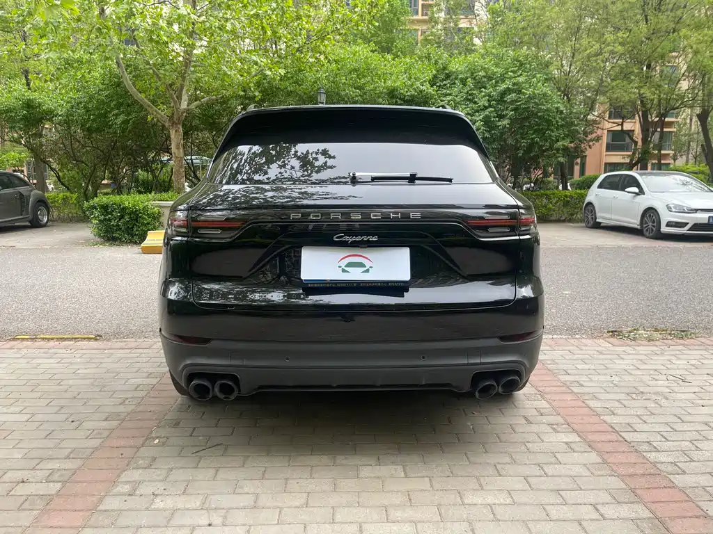 Cayenne Cayenne S 2.9 T