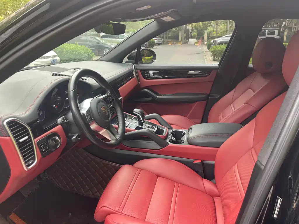 Cayenne Cayenne S 2.9 T
