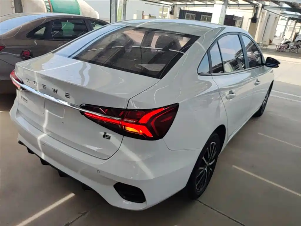 Roewe i5 1.5 L Manual Platinum