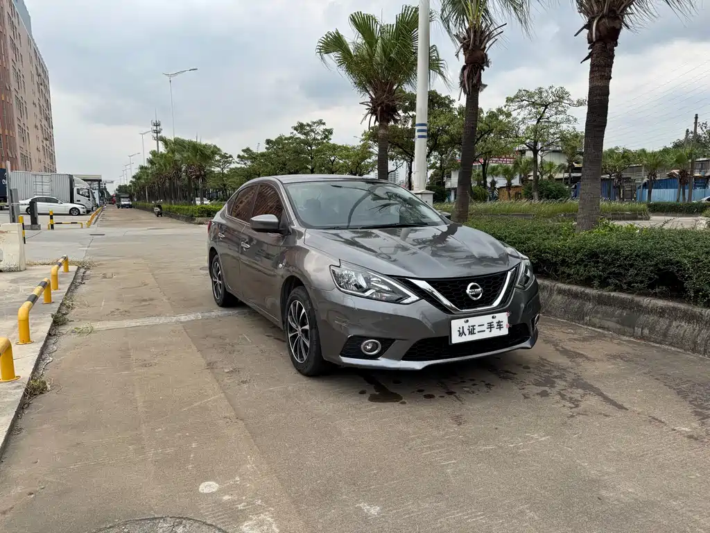 Sylphy Classic 1.6 XE CVT Comfort