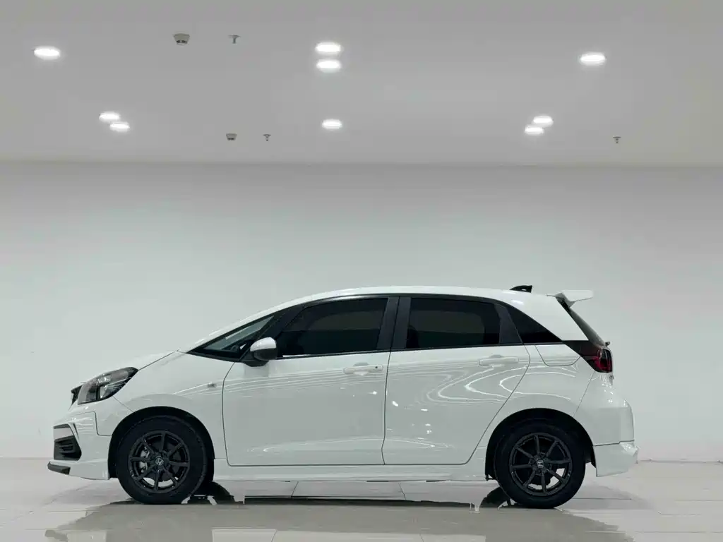 Fit 1.5 L CVT Unlimited MUGEN