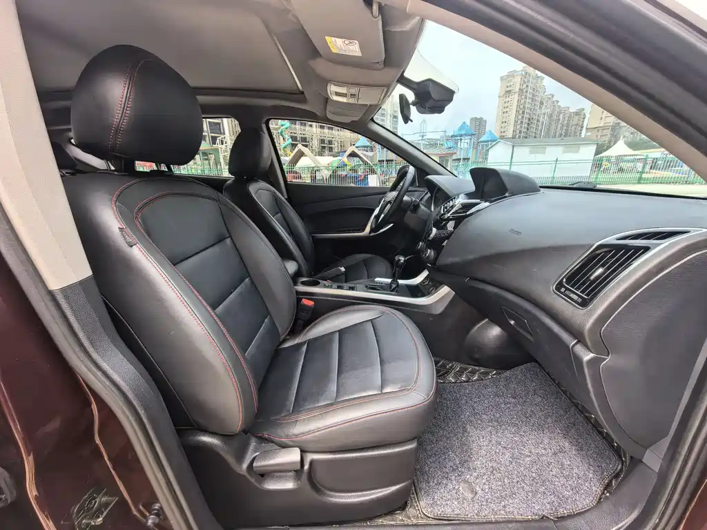 Haima S5 海马S5 2018款 1.5 T CVT尊贵型