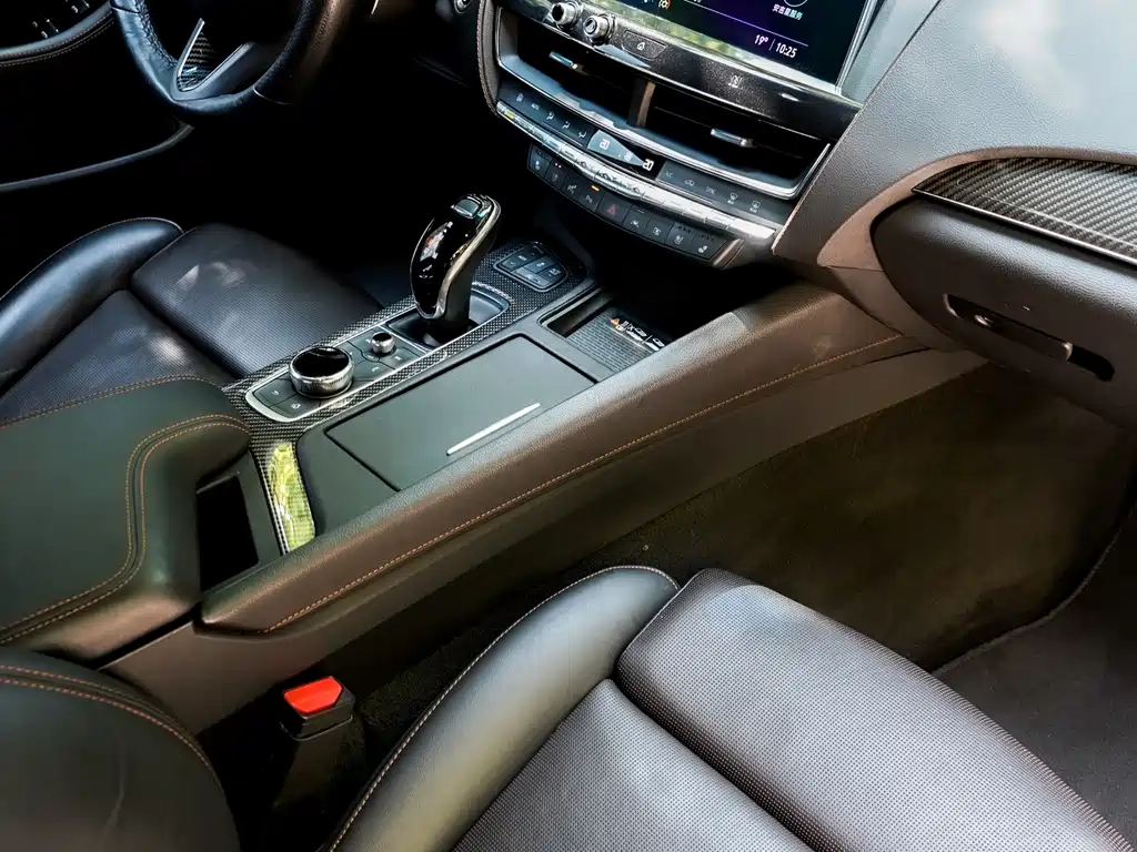 Cadillac CT5 28 T Platinum Sport