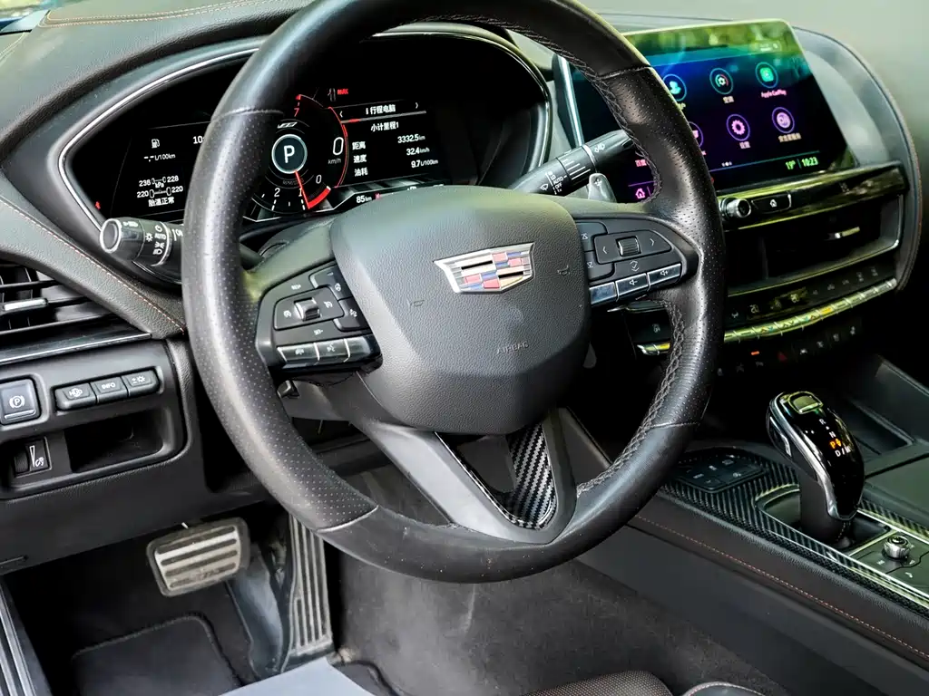 Cadillac CT5 28 T Platinum Sport