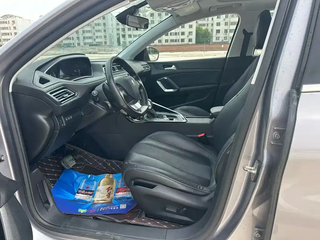 Peugeot 308 350 THP Auto Distinguished