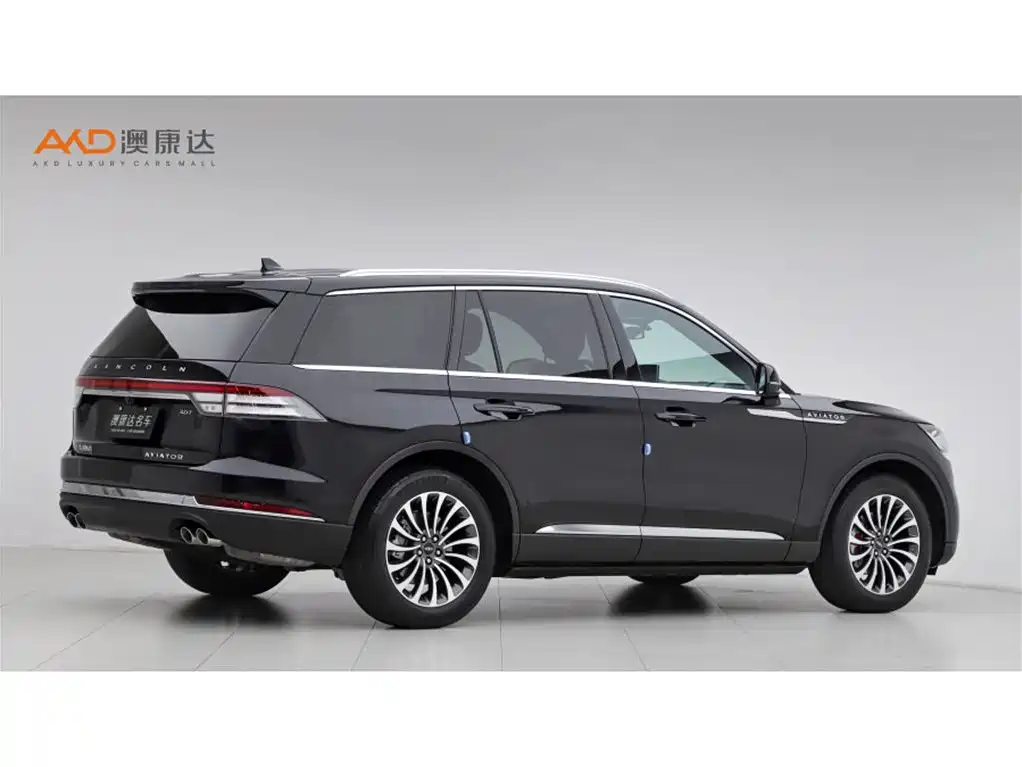 Aviator 飞行家/3.0 T/21款/V6 四驱尊雅版